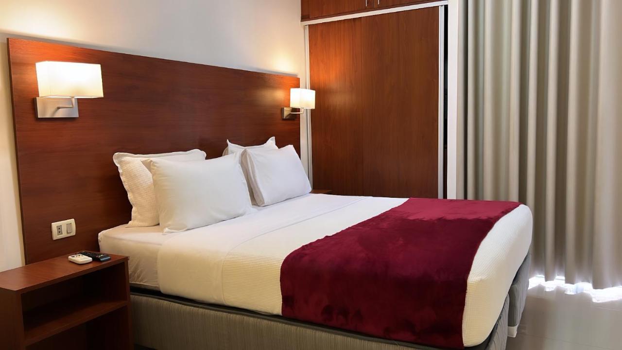 Pacifico Apart Hotel ซานตาครูซเดอลาเซียร์รา ภายนอก รูปภาพ