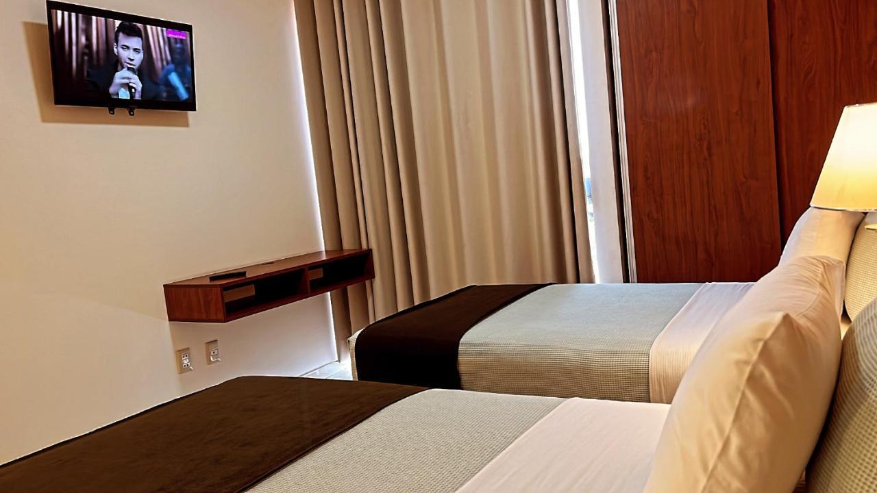 Pacifico Apart Hotel ซานตาครูซเดอลาเซียร์รา ภายนอก รูปภาพ