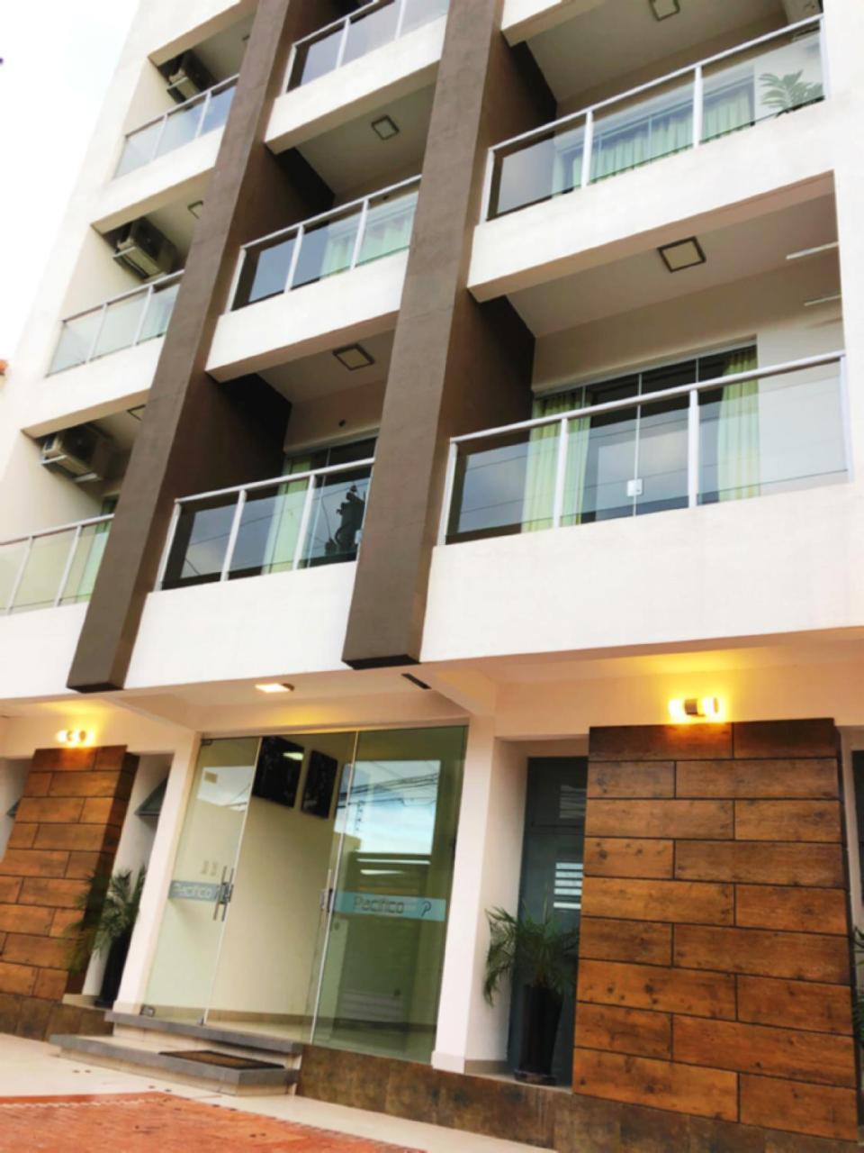 Pacifico Apart Hotel ซานตาครูซเดอลาเซียร์รา ภายนอก รูปภาพ
